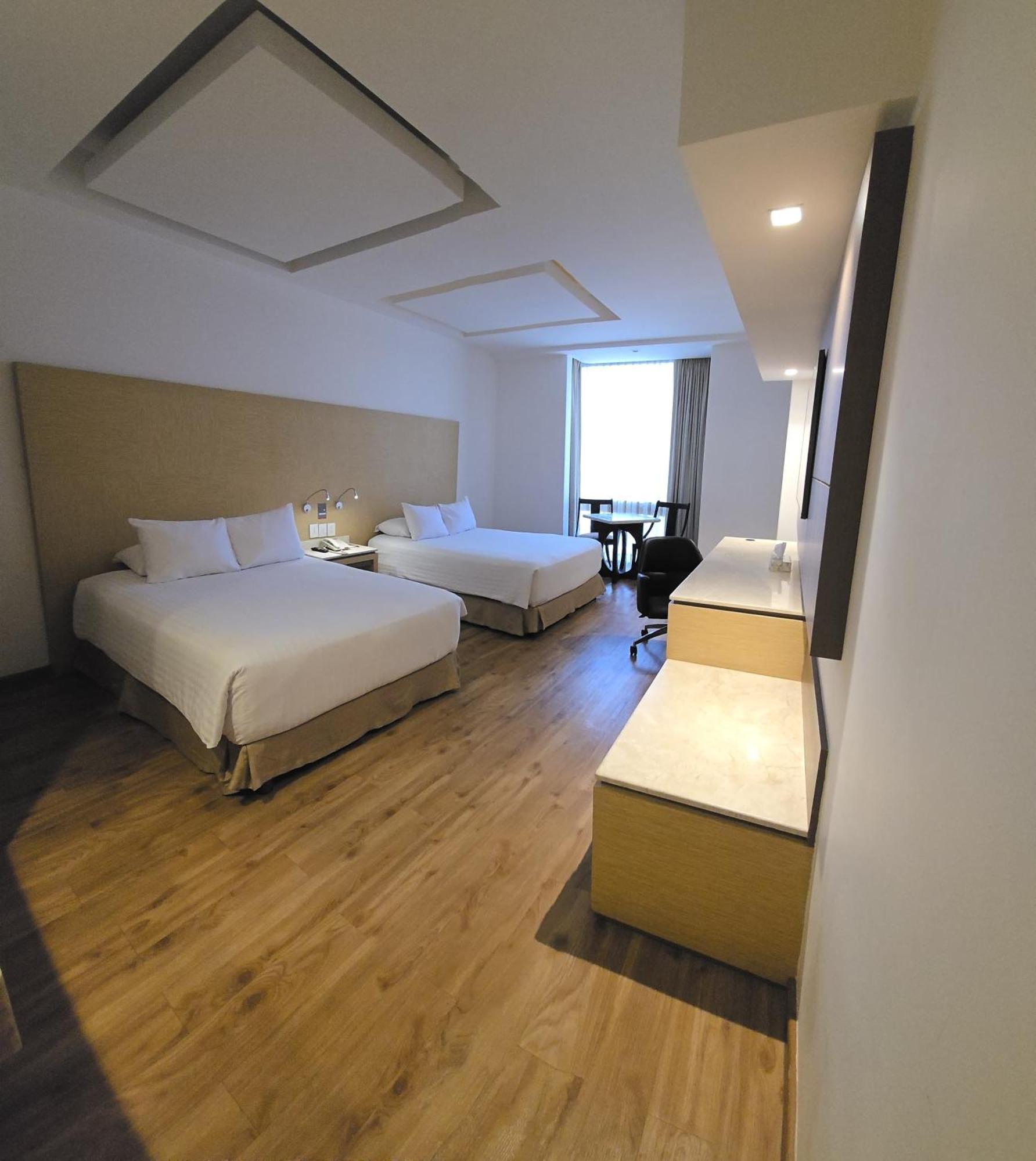Ramada By Wyndham Mexico City Santa Fe Kültér fotó